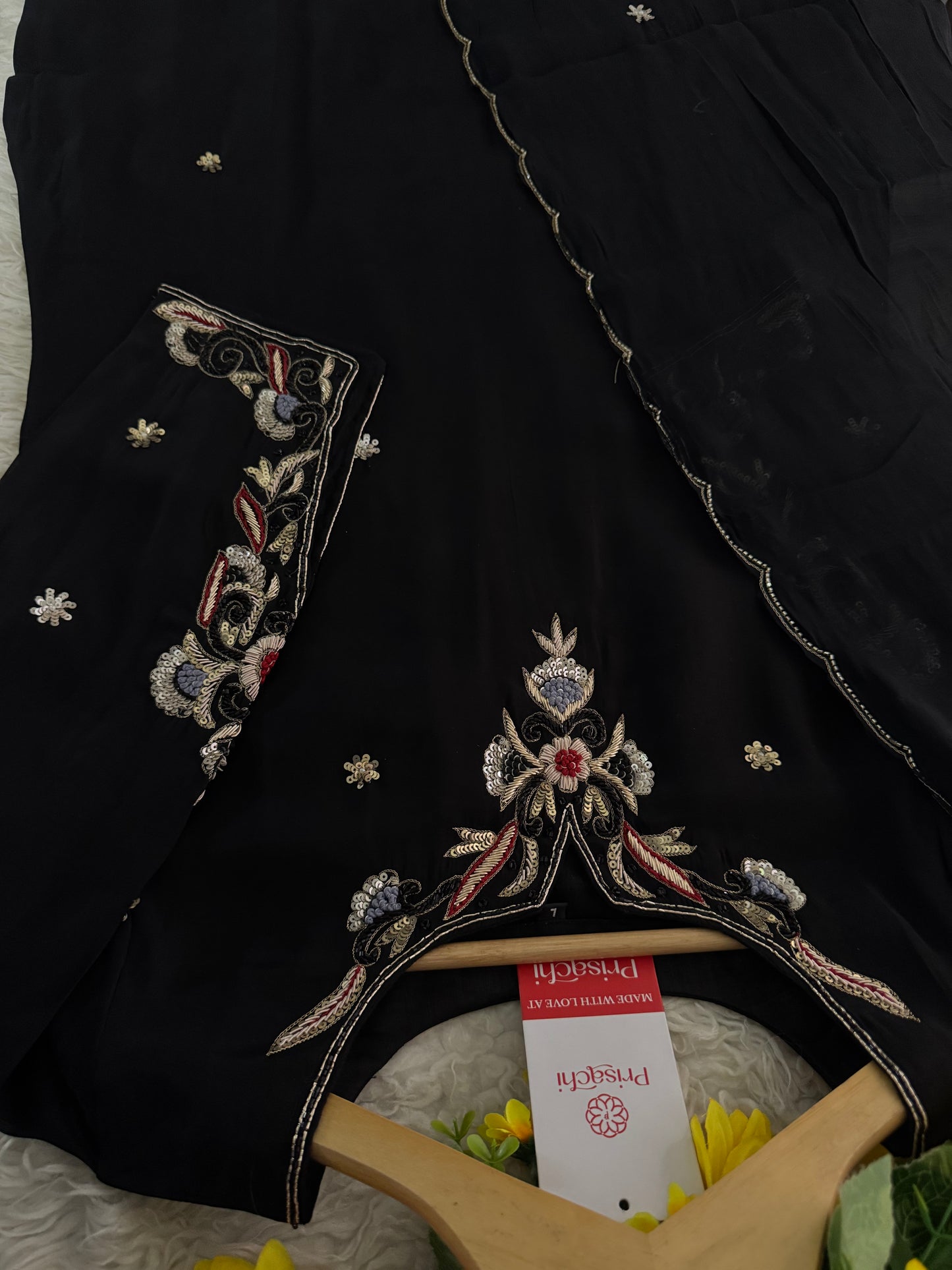 Prisachi Black Embroidered kurta bottom with dupatta