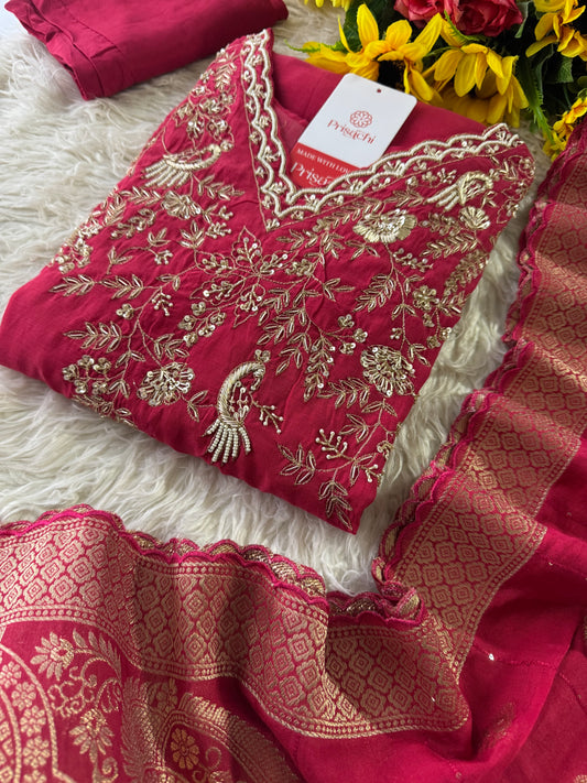 Designer Pink Embroidered kurta set with dupatta