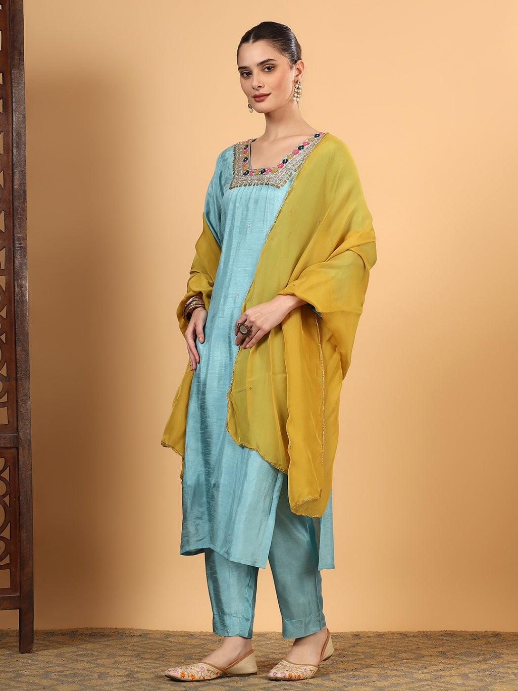 Women Blue Designer Hand  Embroidered Kurta set with dupatta with Pant
