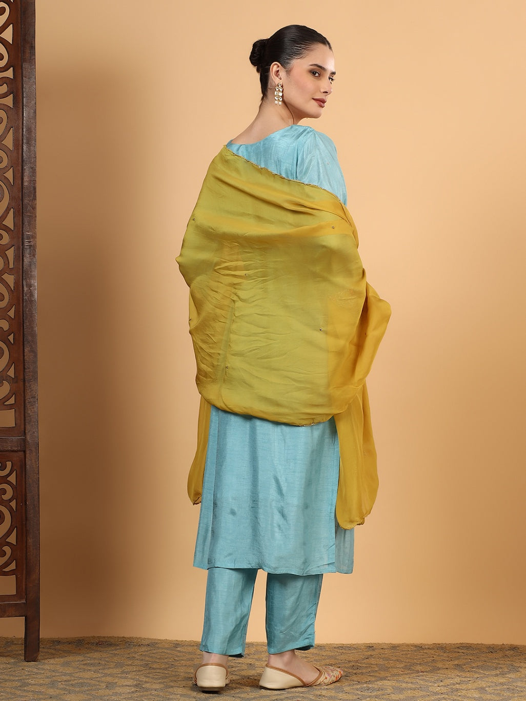 Women Blue Designer Hand  Embroidered Kurta set with dupatta with Pant