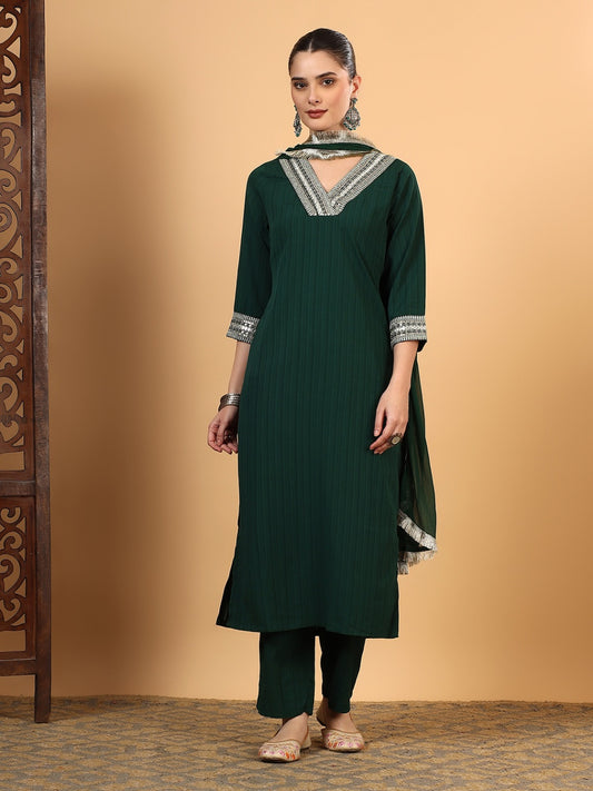 Women Green Designer  Embroidered Kurta set with dupatta with Pant
