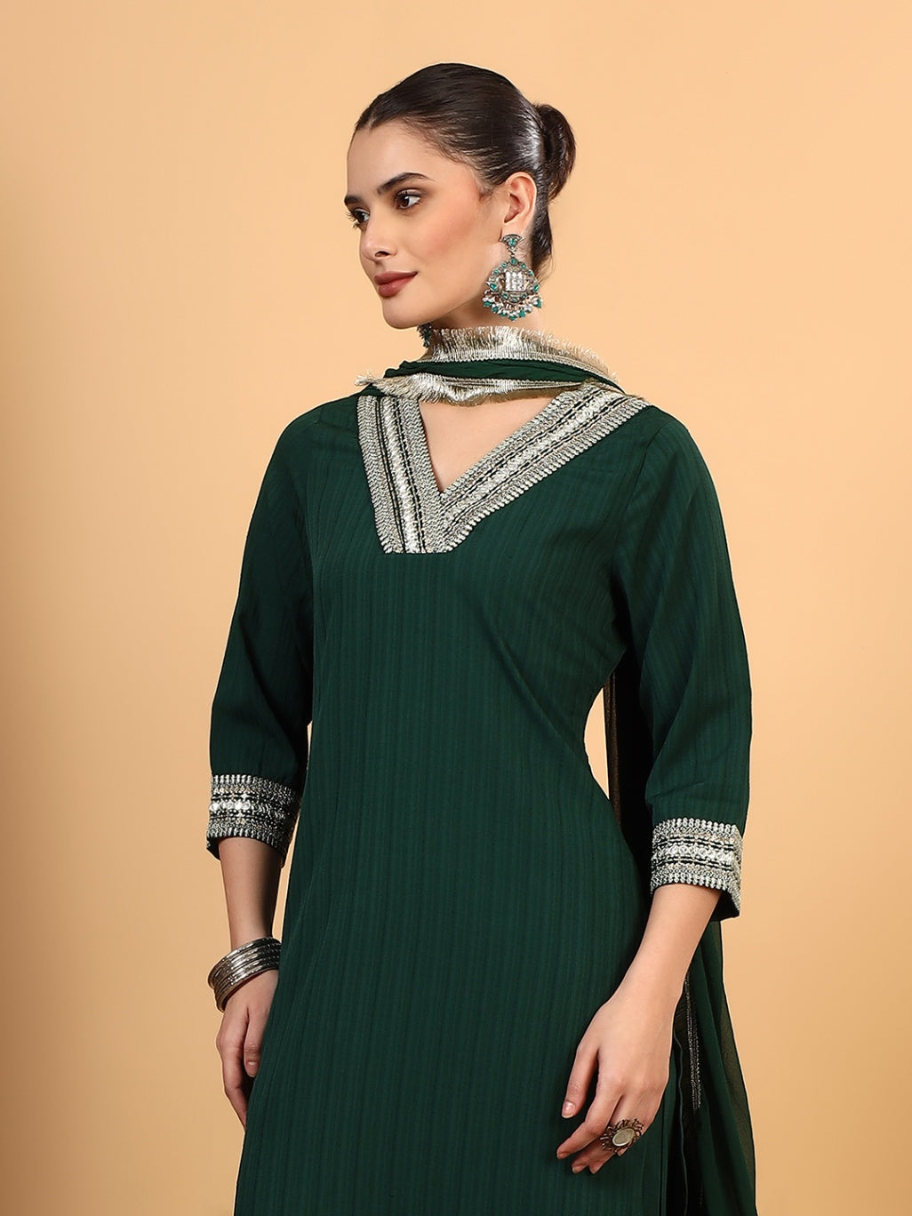 Women Green Designer  Embroidered Kurta set with dupatta with Pant