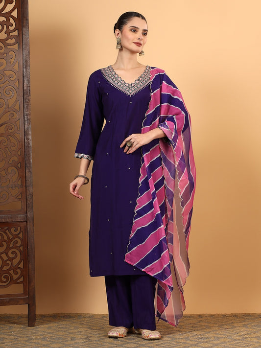 Women Purple Designer Embroidered Kurta set with dupatta with Pant