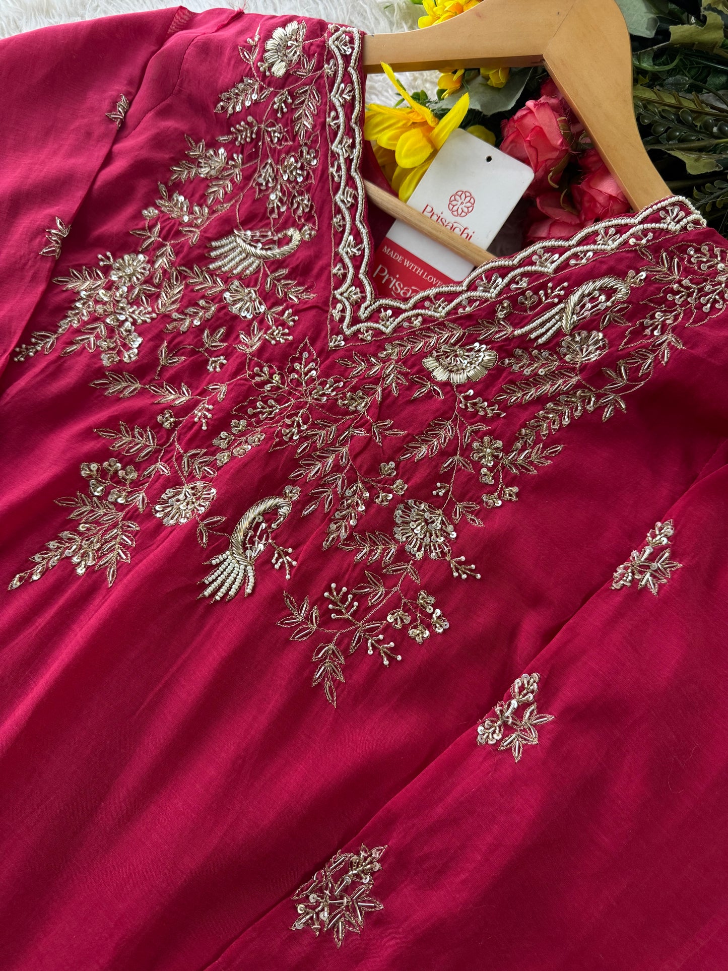 Designer Pink Embroidered kurta set with dupatta
