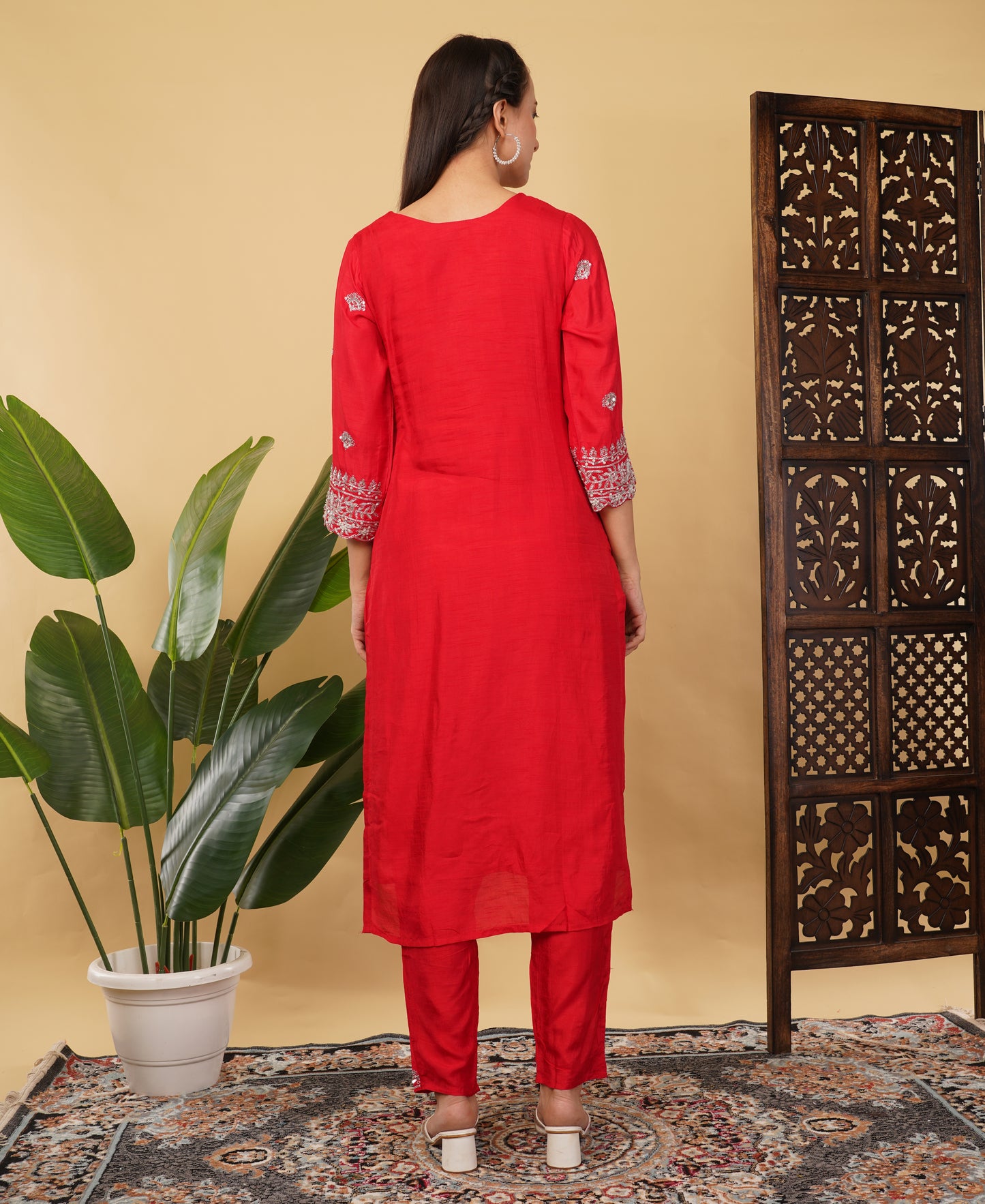 Prisachi Red embroidered kurta Pant with dupatta for Women