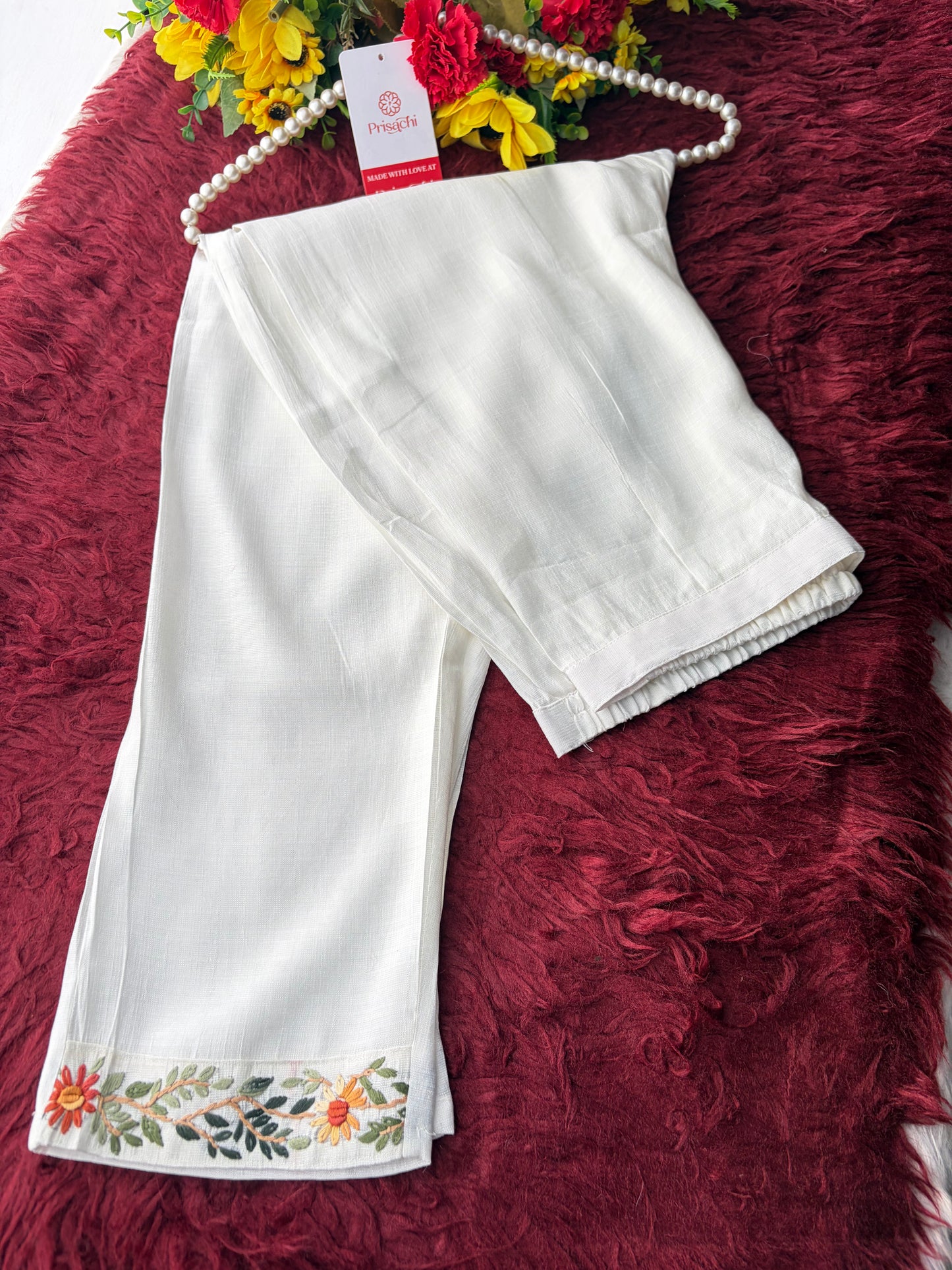 White Embroidered Ethnic Kurta With Pants | Office and Daily Wear Co-Ord Set