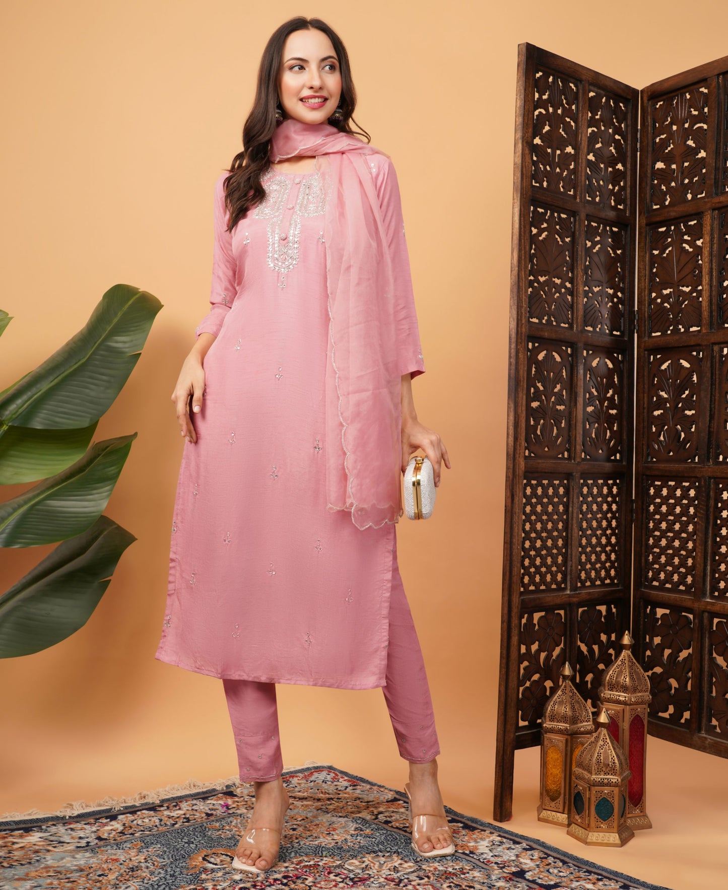 Pink embroidered kurta set with dupatta - Prisachi Official
