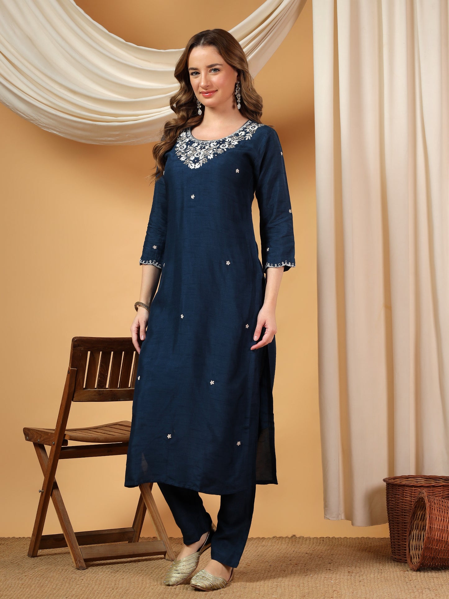 Blue Designer Embroidered Kurta set with dupatta with Pant