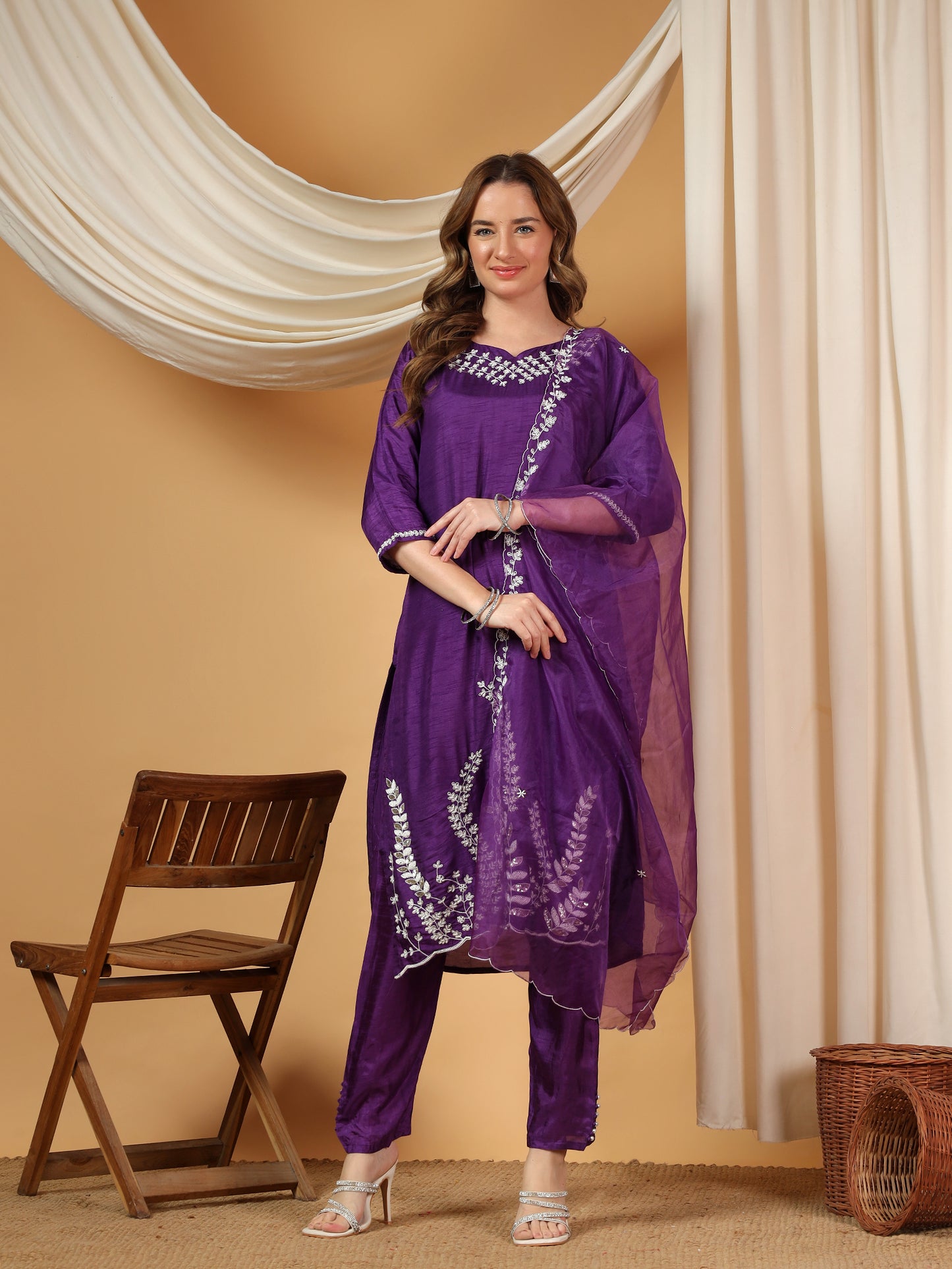 Purple Designer Embroidered Kurta set with dupatta & Pant