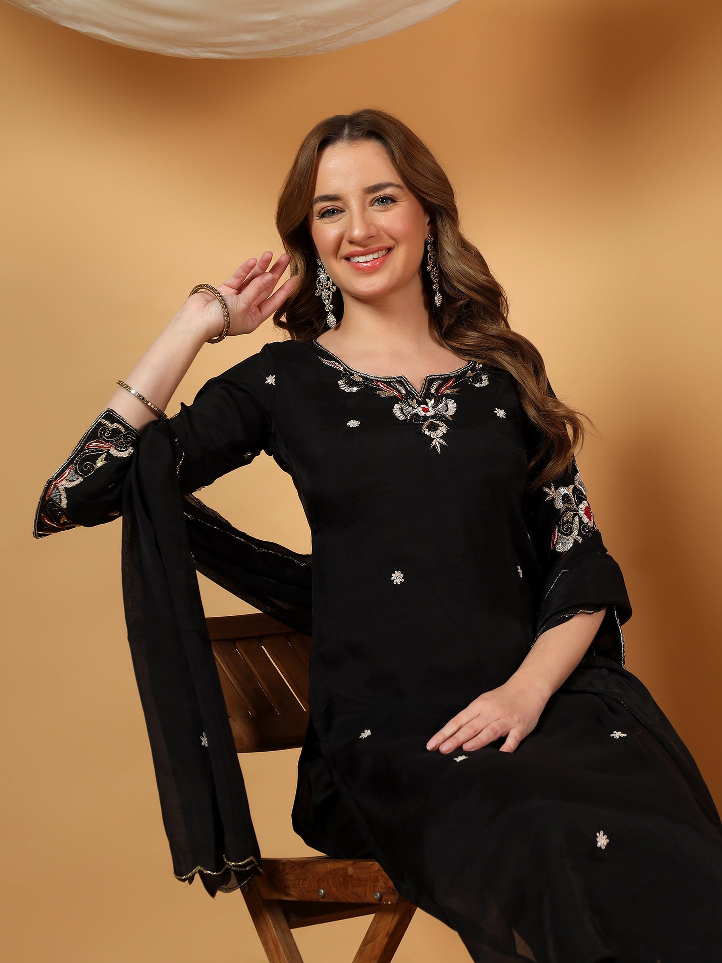 Black Designer Embroidered Kurta set with dupatta with Pant - Prisachi Official