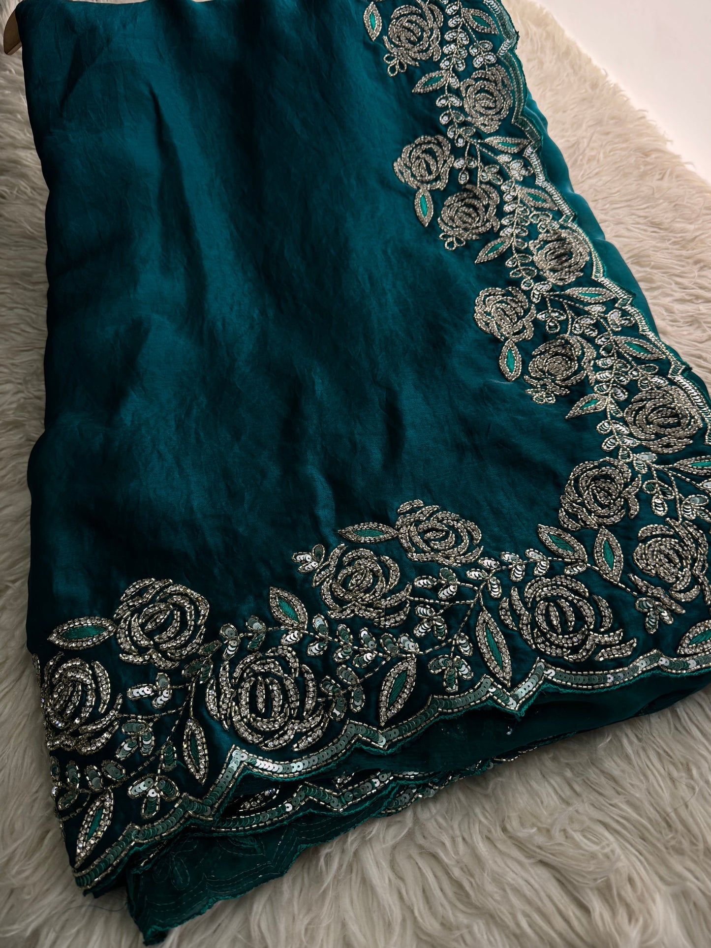 Prisachi Sea Green Designer Saree with Unstitched Blouse