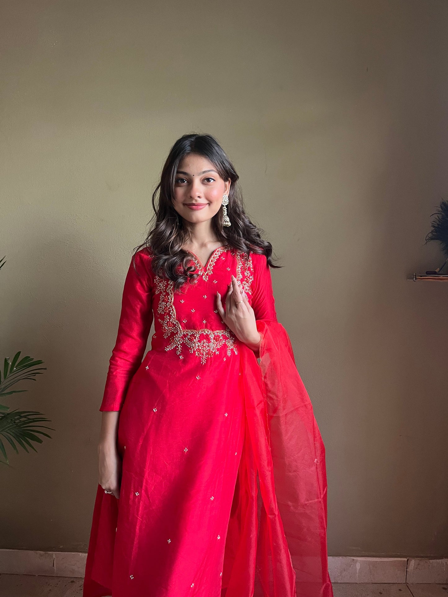 Red embroidered kurta bottom with dupatta with Zardosi work - Prisachi Official