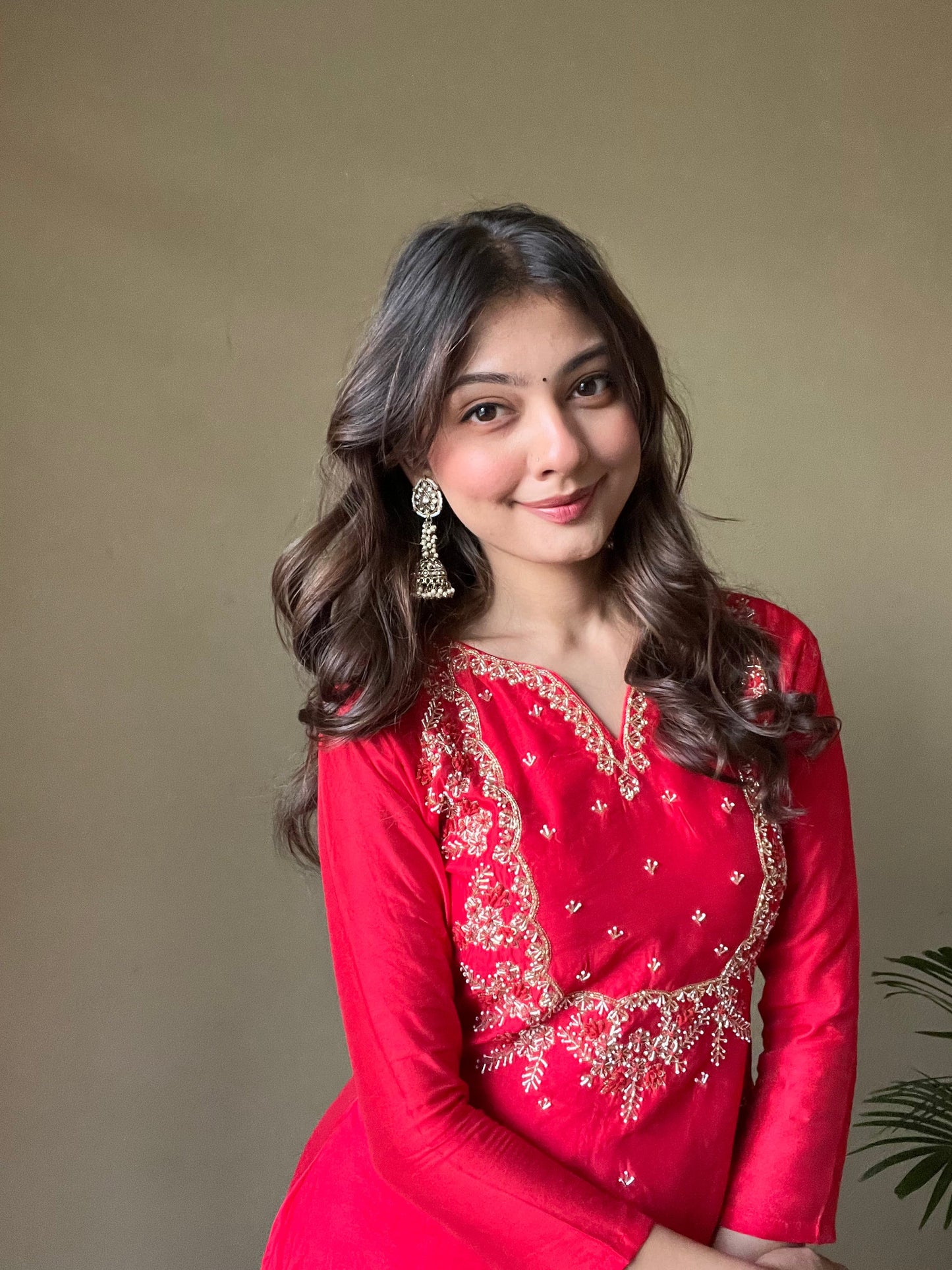 Red embroidered kurta bottom with dupatta with Zardosi work - Prisachi Official