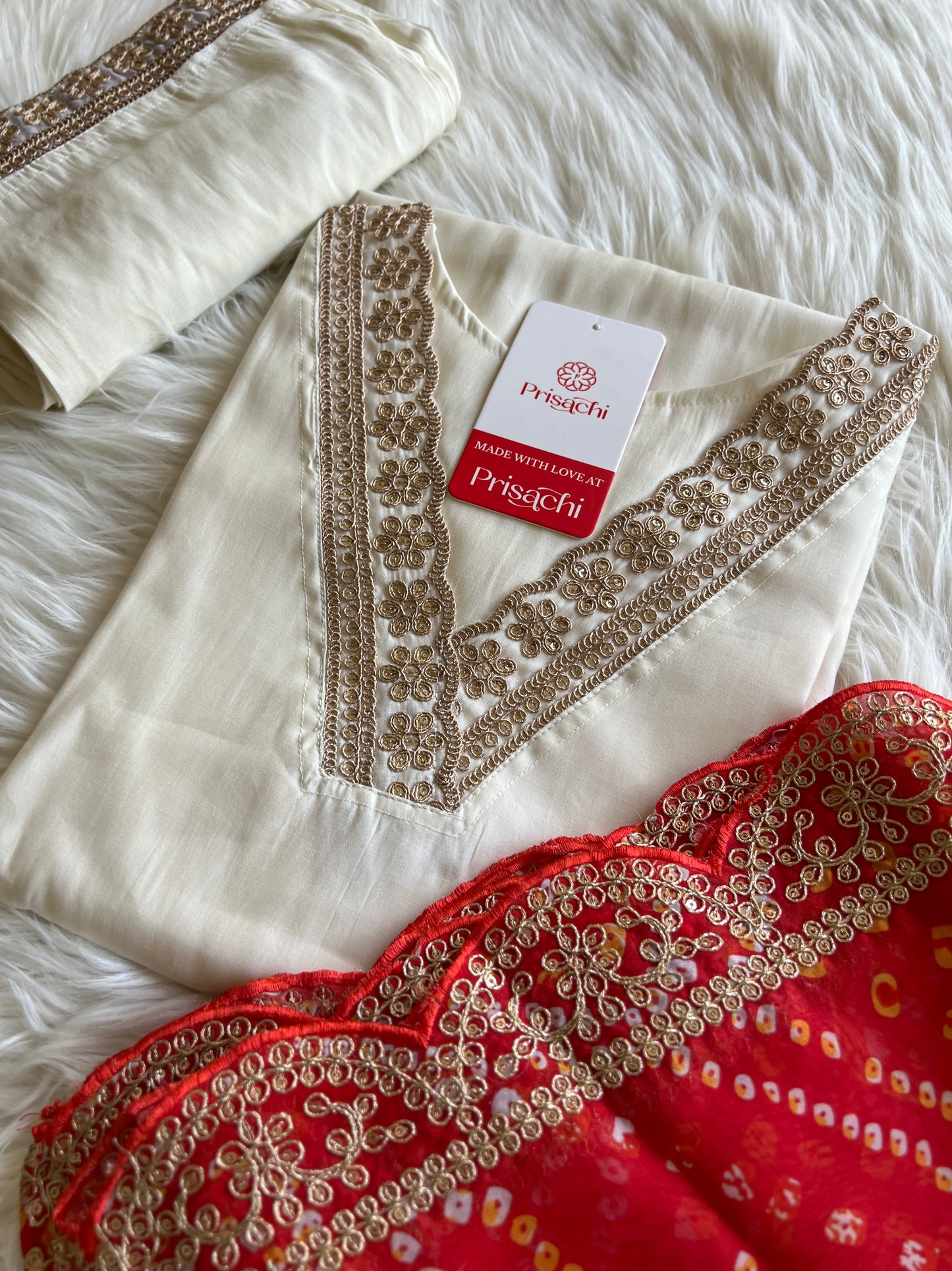 Off White Lilac silk kurta set with Red   bandhani  dupatta