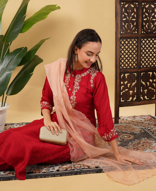 Prisachi Red embroidered kurta set with dupatta for Women