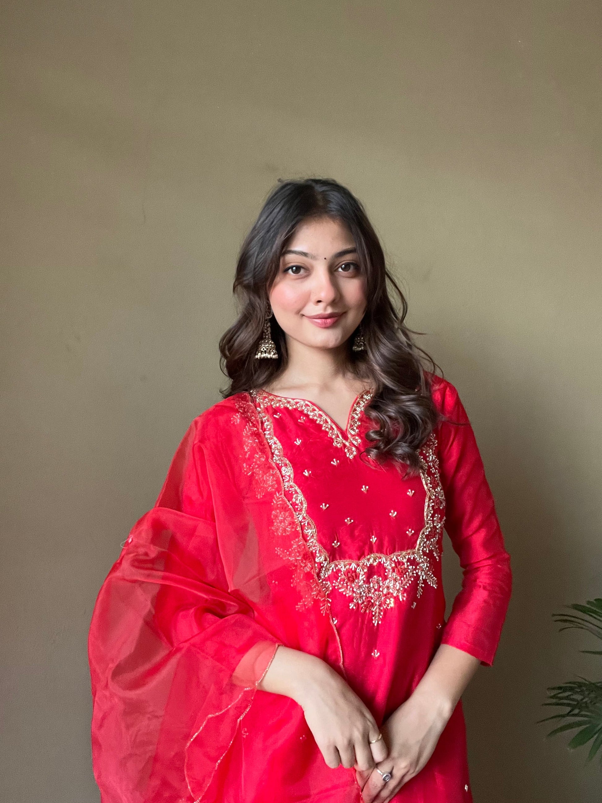 Red embroidered kurta bottom with dupatta with Zardosi work - Prisachi Official