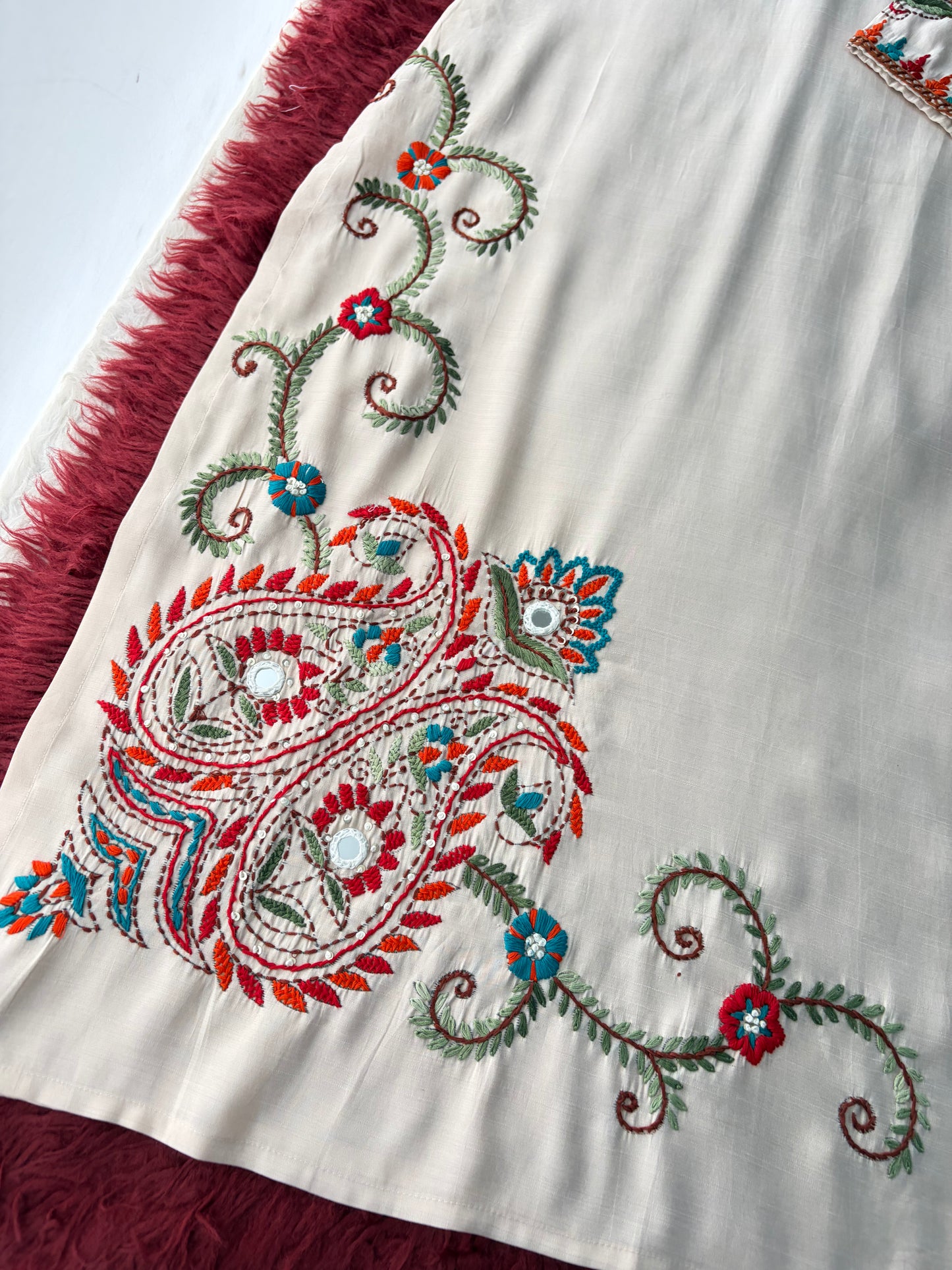 Women Thread Embroidered Kurti with Palazzo Pant Co-Ord Set | Ethnic Office & Daily Wear