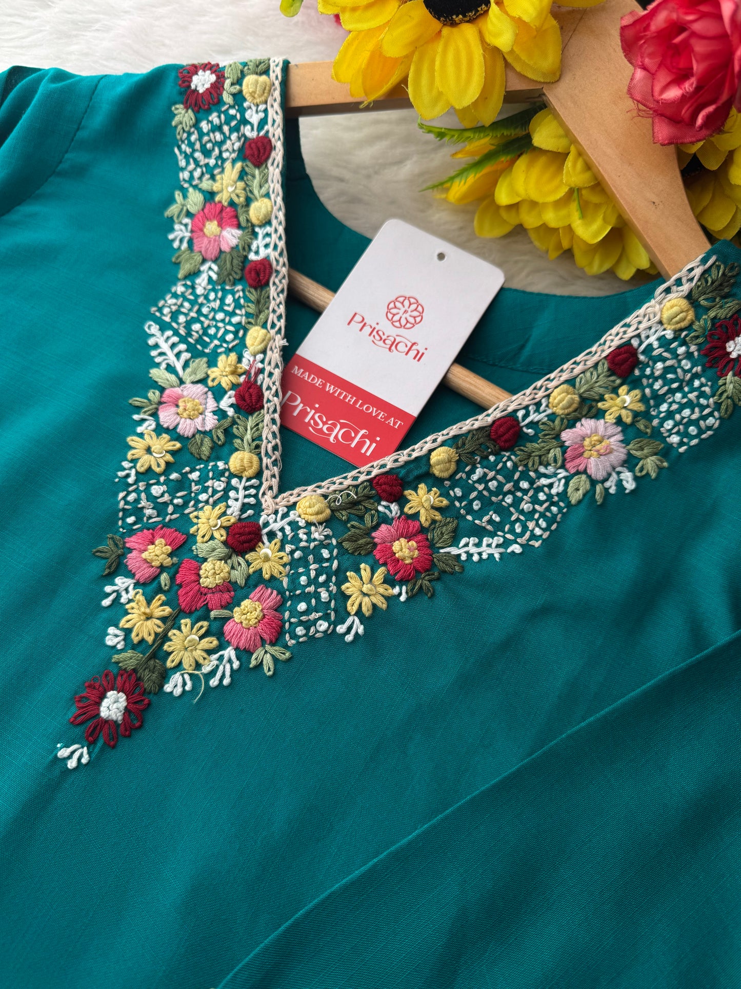 Green Thread Embroidered Kurti Pant Co-ord Set | Ethnic Office & Daily Wear - Prisachi Official