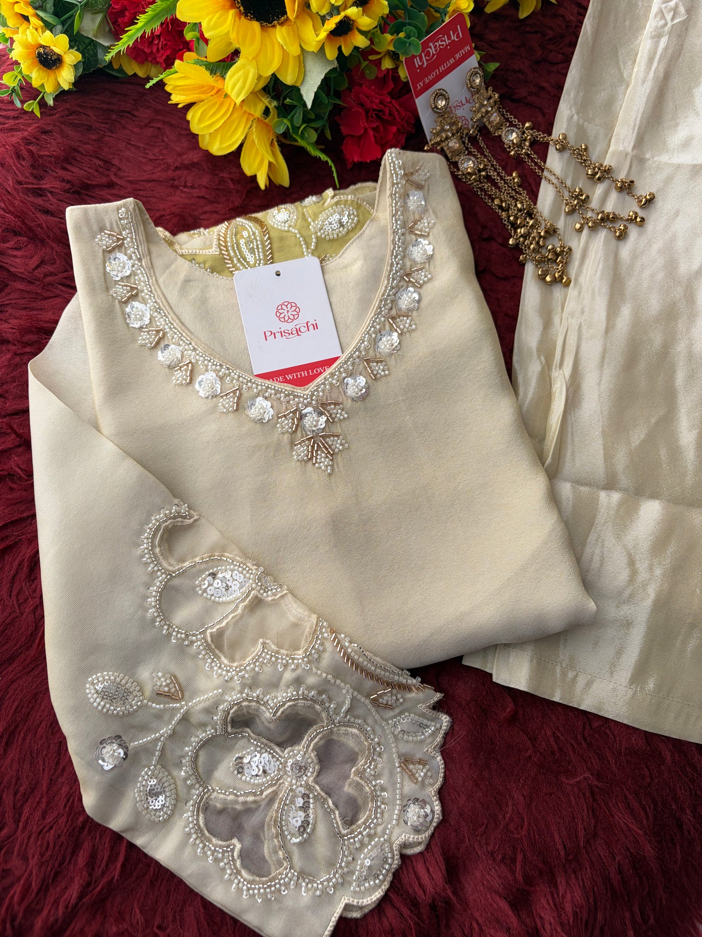 Elegant Gradient Off-White Embroidered Kurta Set with Palazzo | Ethnic Co-Ord Set