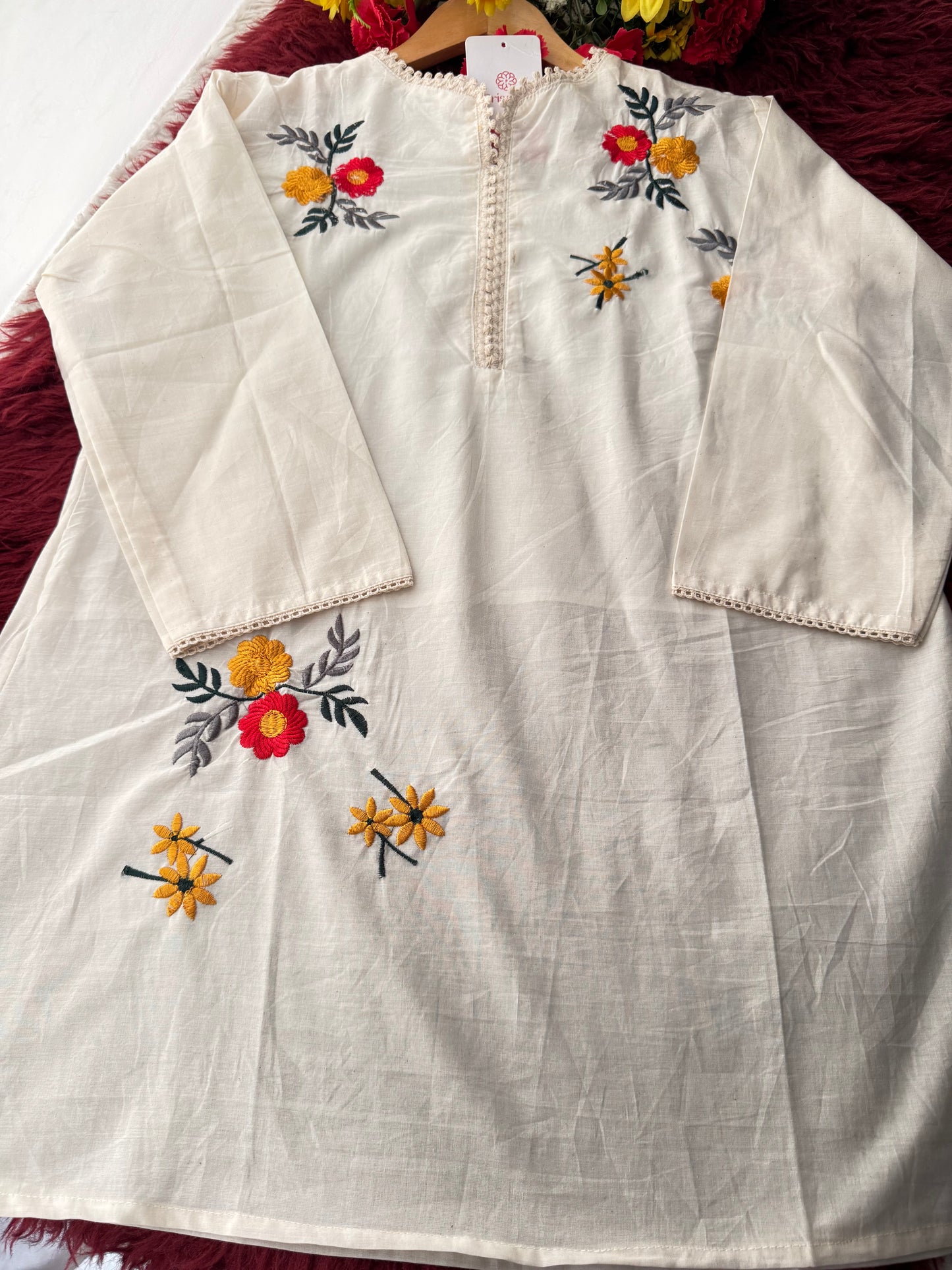 Off White Floral Thread Embroidered A-Line Kurti for Women | Casual & Office Wear Ethnic Kurta