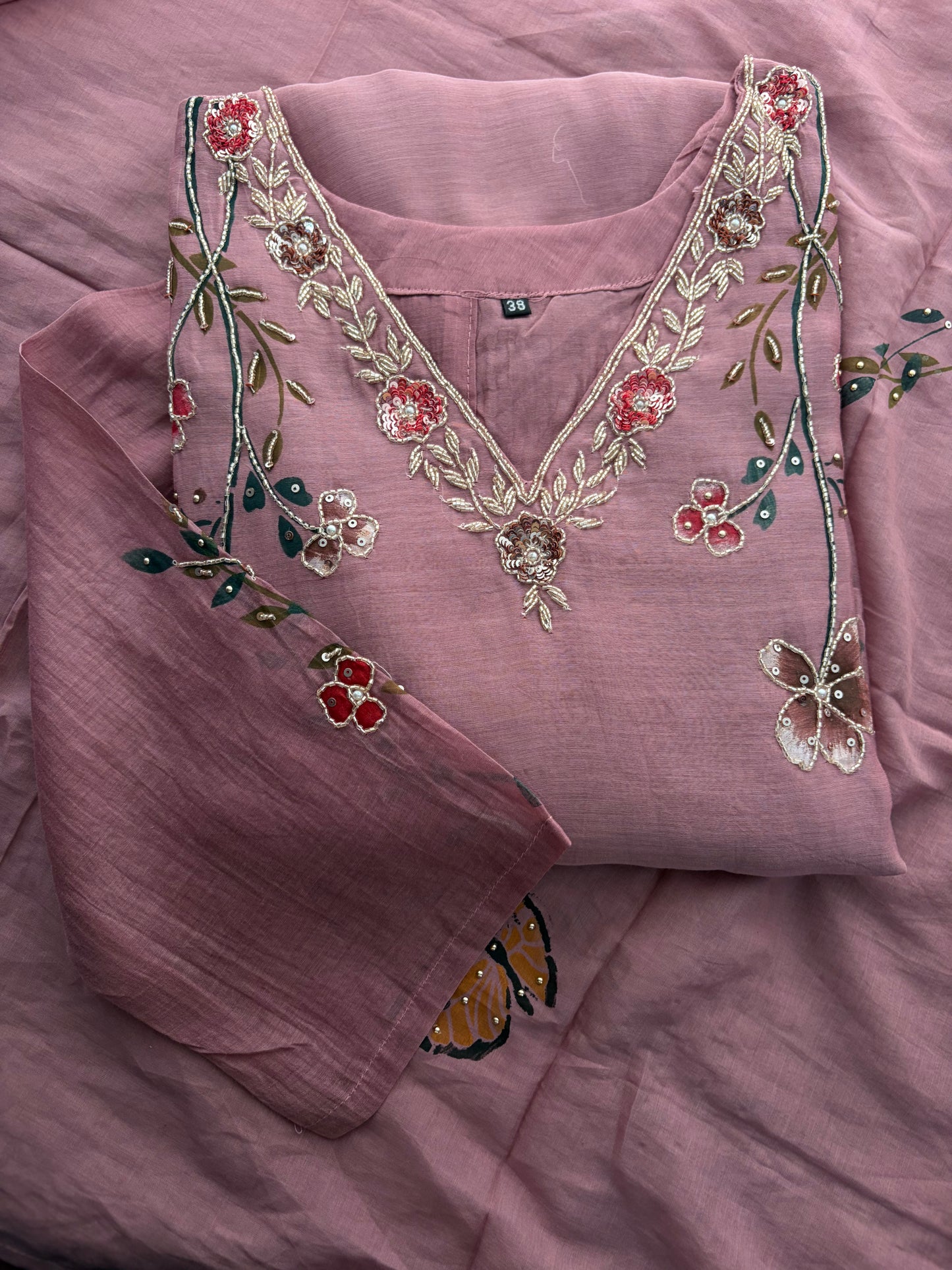 Mauve Embroidered A-Line Ethnic kurta set with dupatta and Pants