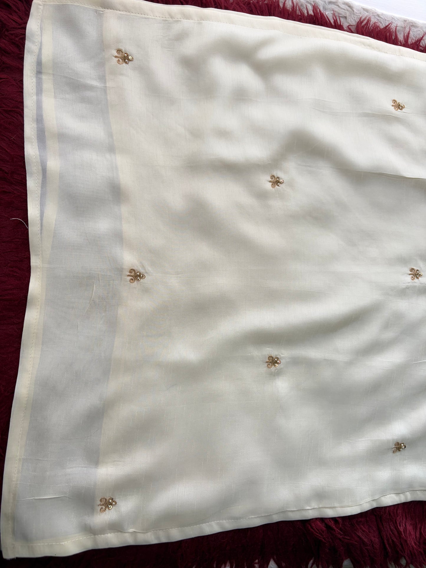 White Zardozi Embroidered Kurta Set with Dupatta & Pants | Festive & Ethnic Wear