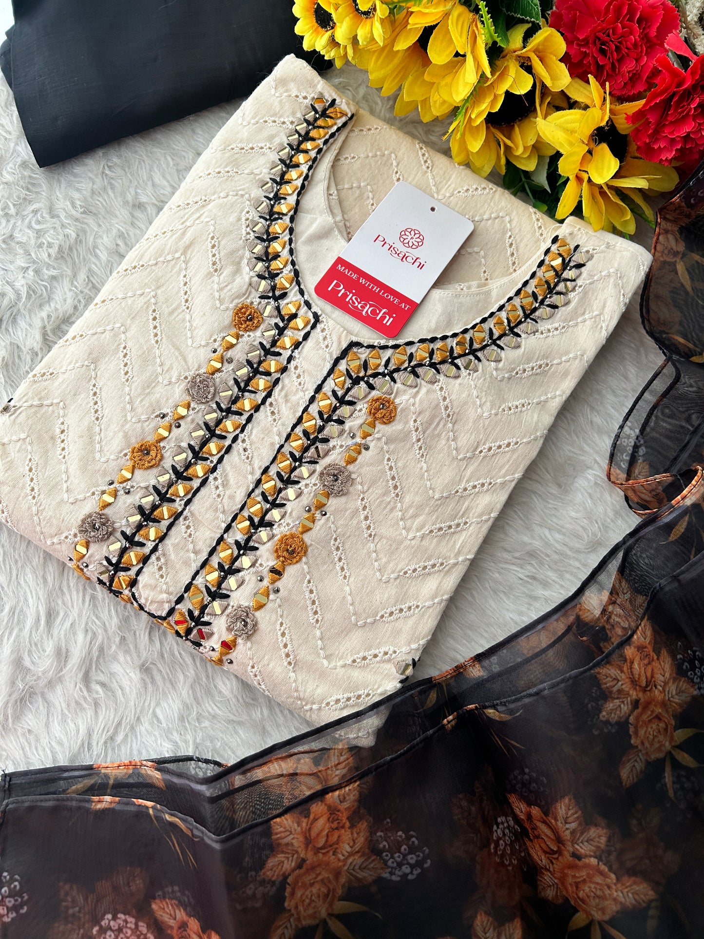 Designer Off White Kurti Set with Black Dupatta & Pants | Thread & Mirror Embroidered Ethnic Wear