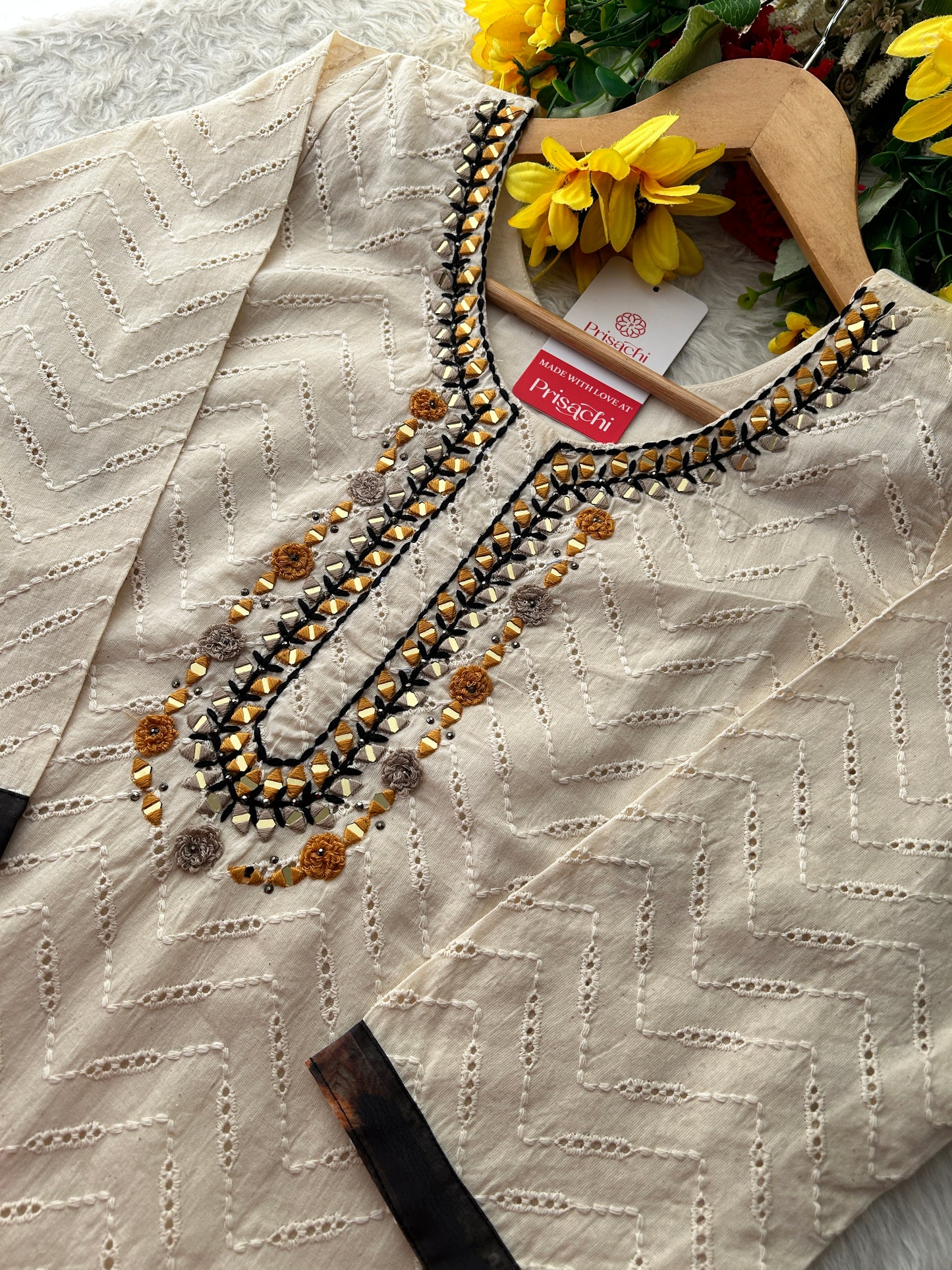 Designer Off White Kurti Set with Black Dupatta & Pants | Thread & Mirror Embroidered Ethnic Wear