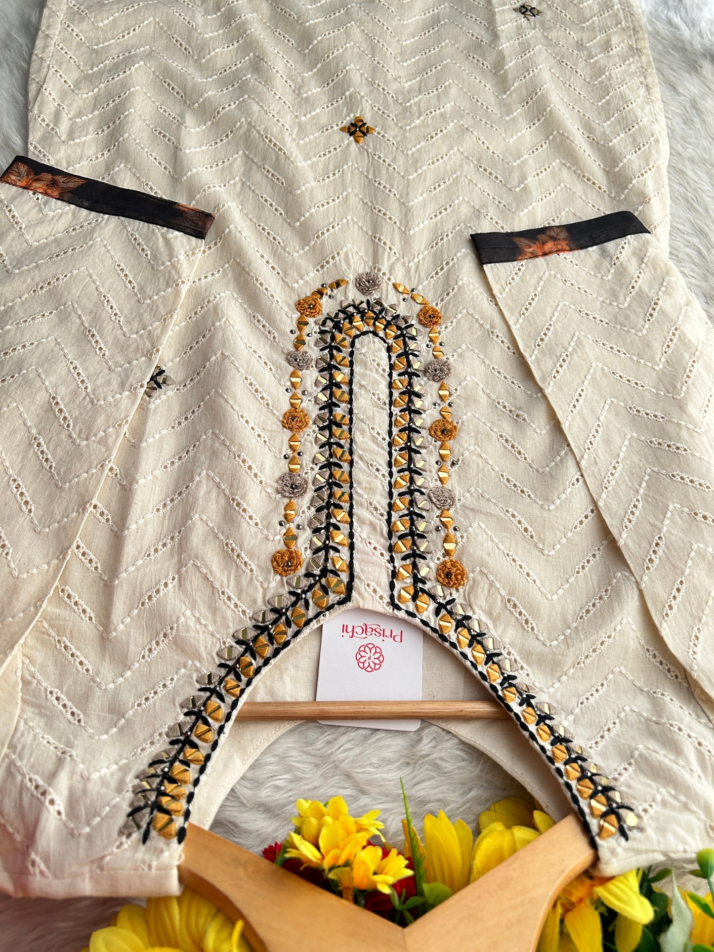 Designer Off White Kurti Set with Black Dupatta & Pants | Thread & Mirror Embroidered Ethnic Wear