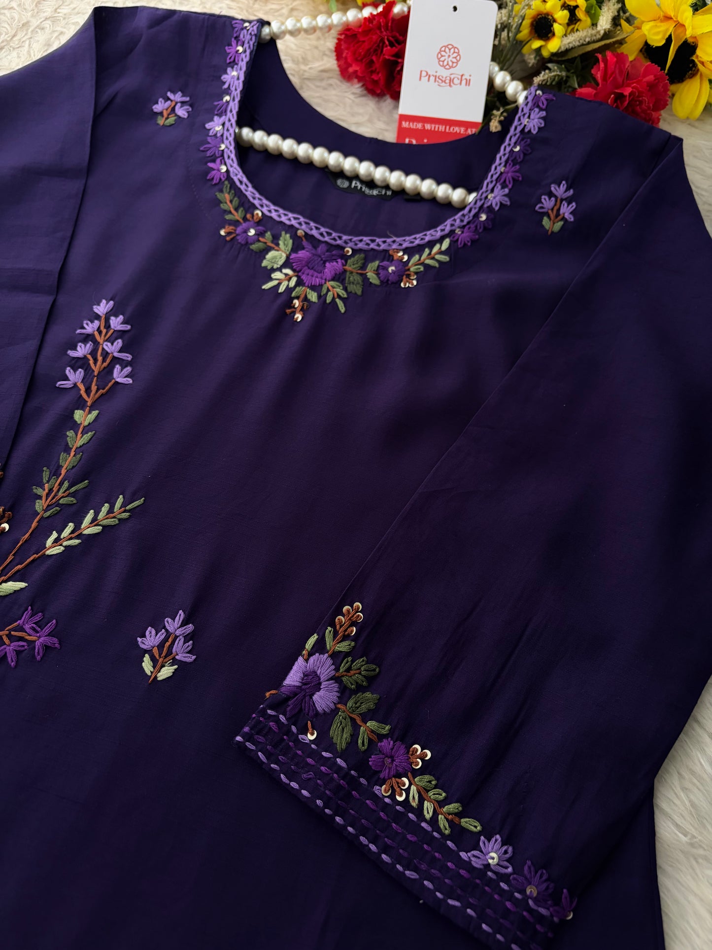 Women Thread Embroidered Kurti Pant Co-ord Set | Ethnic Office & Casual Daily Wear