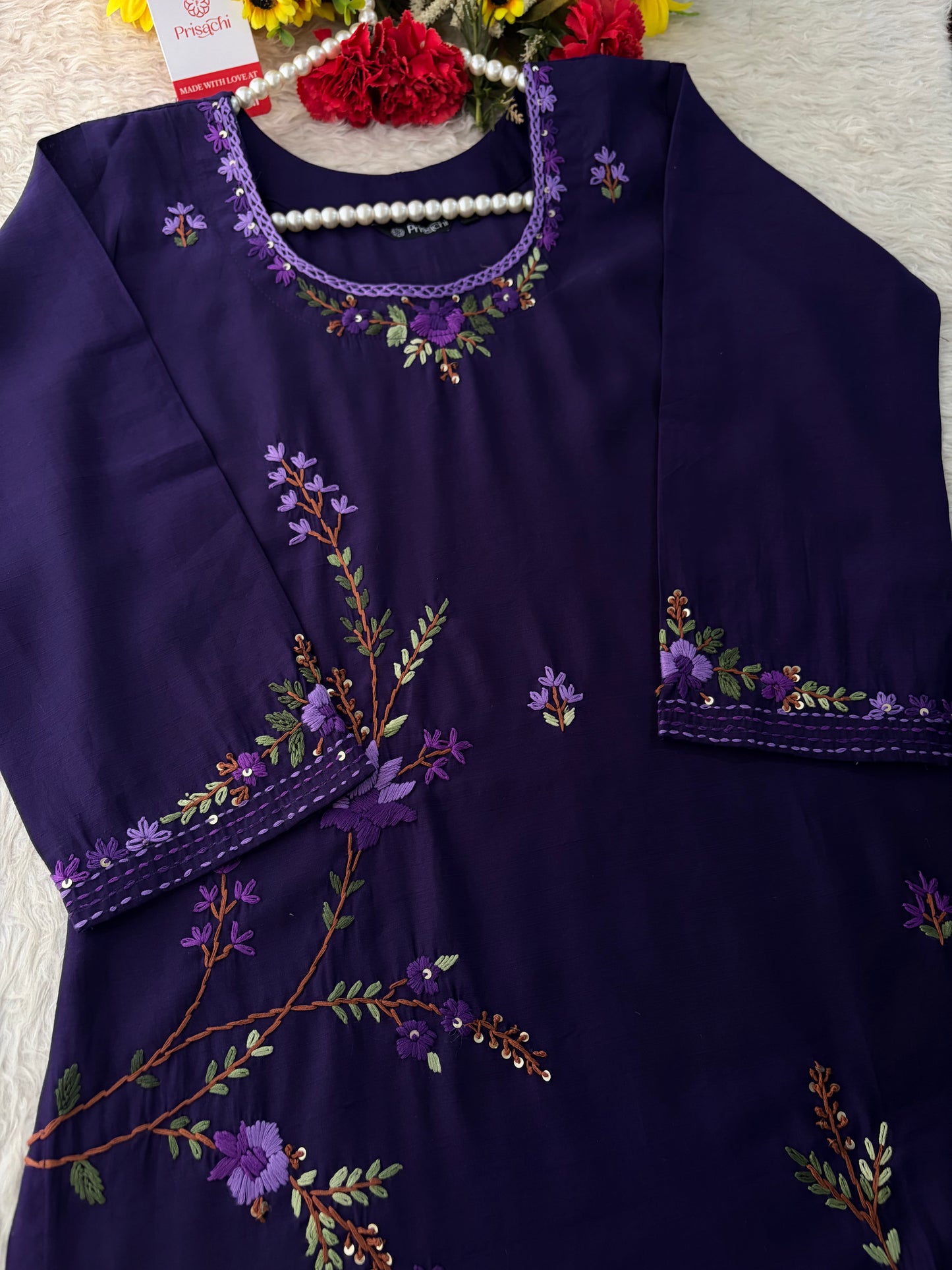 Women Thread Embroidered Kurti Pant Co-ord Set | Ethnic Office & Casual Daily Wear