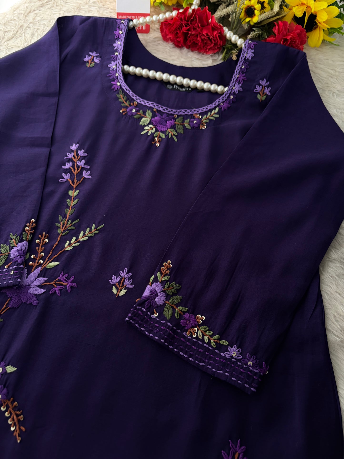 Women Thread Embroidered Kurti Pant Co-ord Set | Ethnic Office & Casual Daily Wear