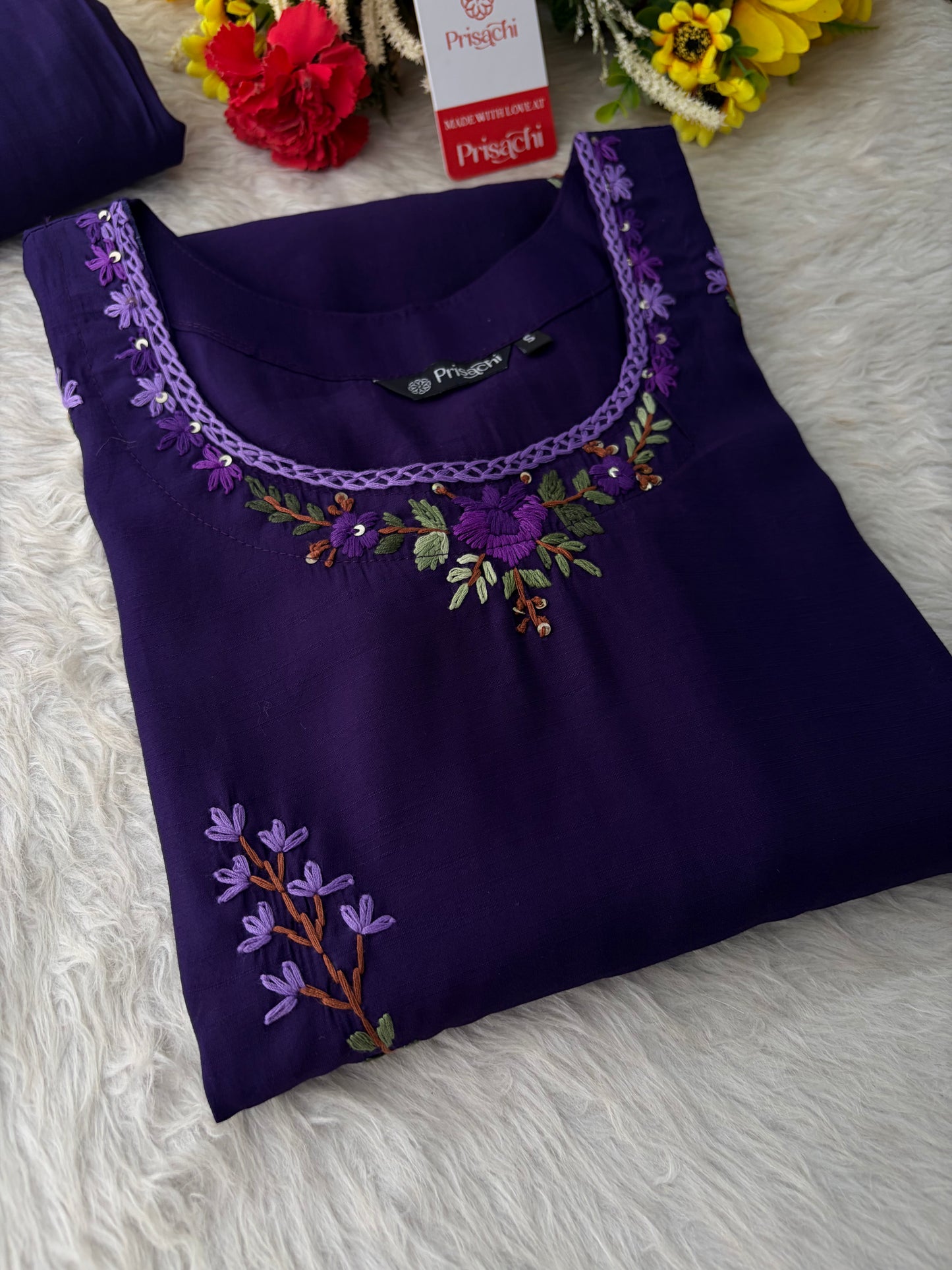 Women Thread Embroidered Kurti Pant Co-ord Set | Ethnic Office & Casual Daily Wear