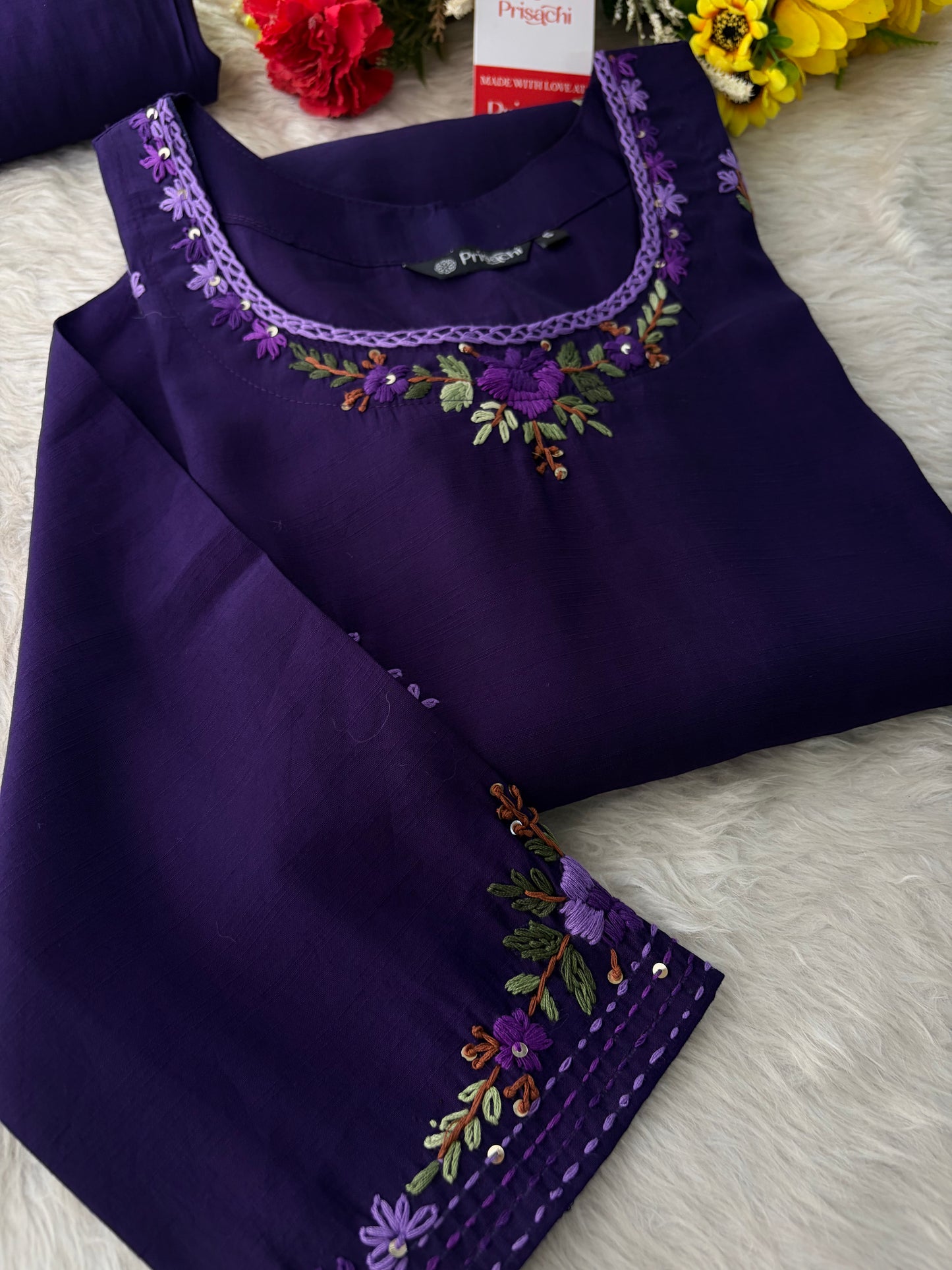 Women Thread Embroidered Kurti Pant Co-ord Set | Ethnic Office & Casual Daily Wear