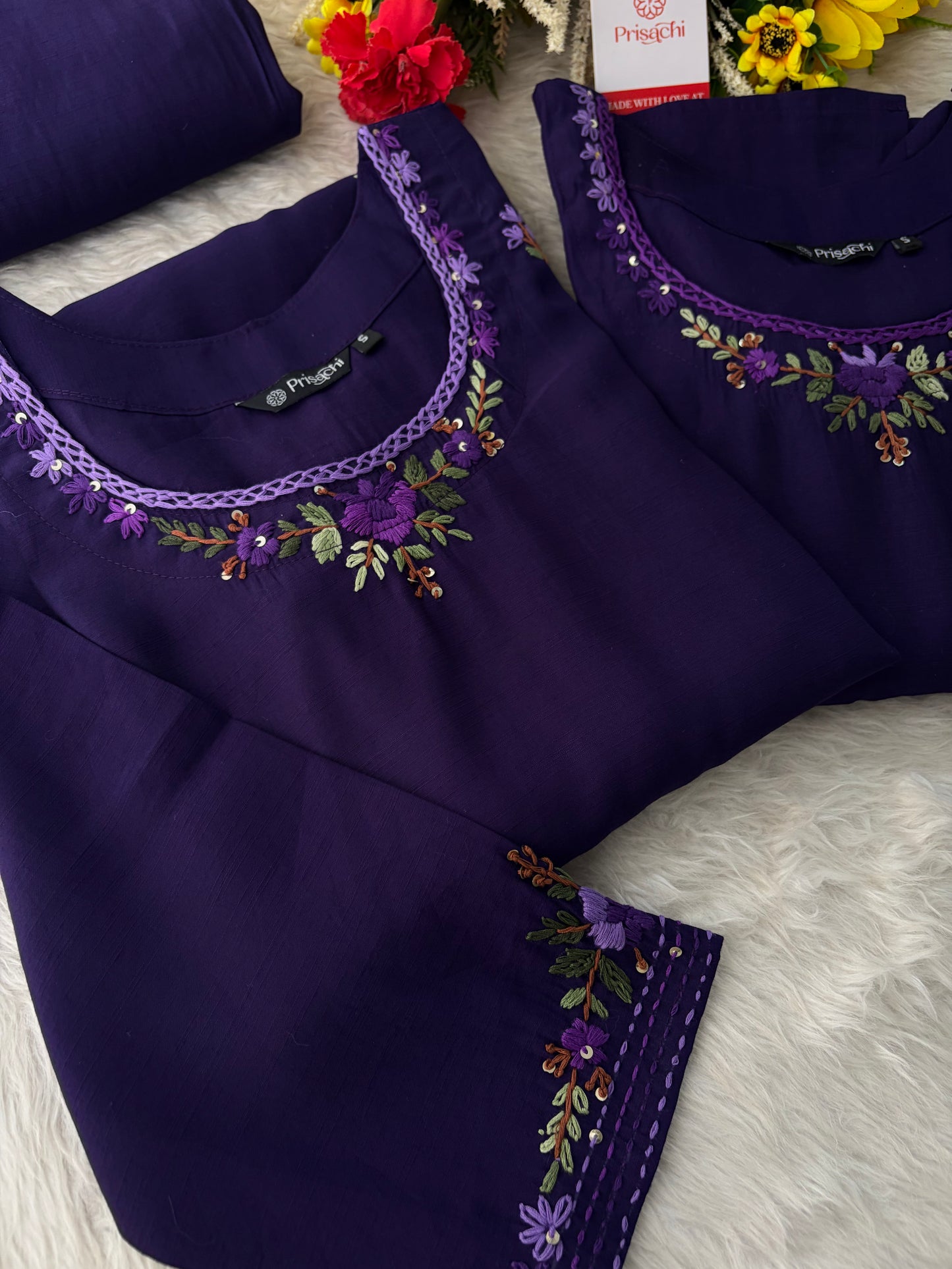 Women Thread Embroidered Kurti Pant Co-ord Set | Ethnic Office & Casual Daily Wear