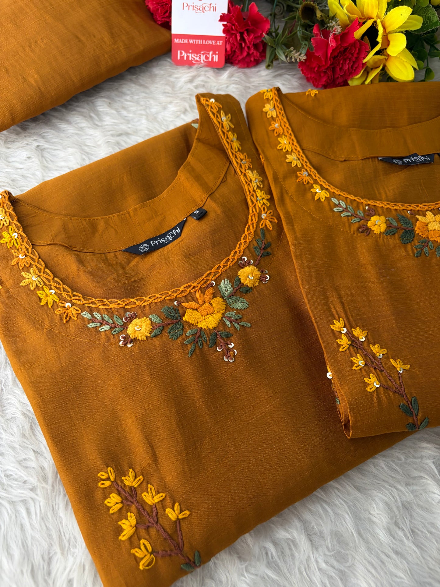 Women Thread Embroidered Kurti Pant Co-ord Set | Ethnic Office & Casual Daily Wear